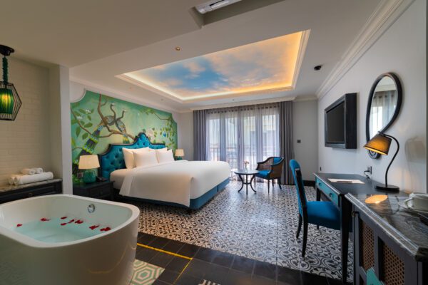 Premium Pool View Room